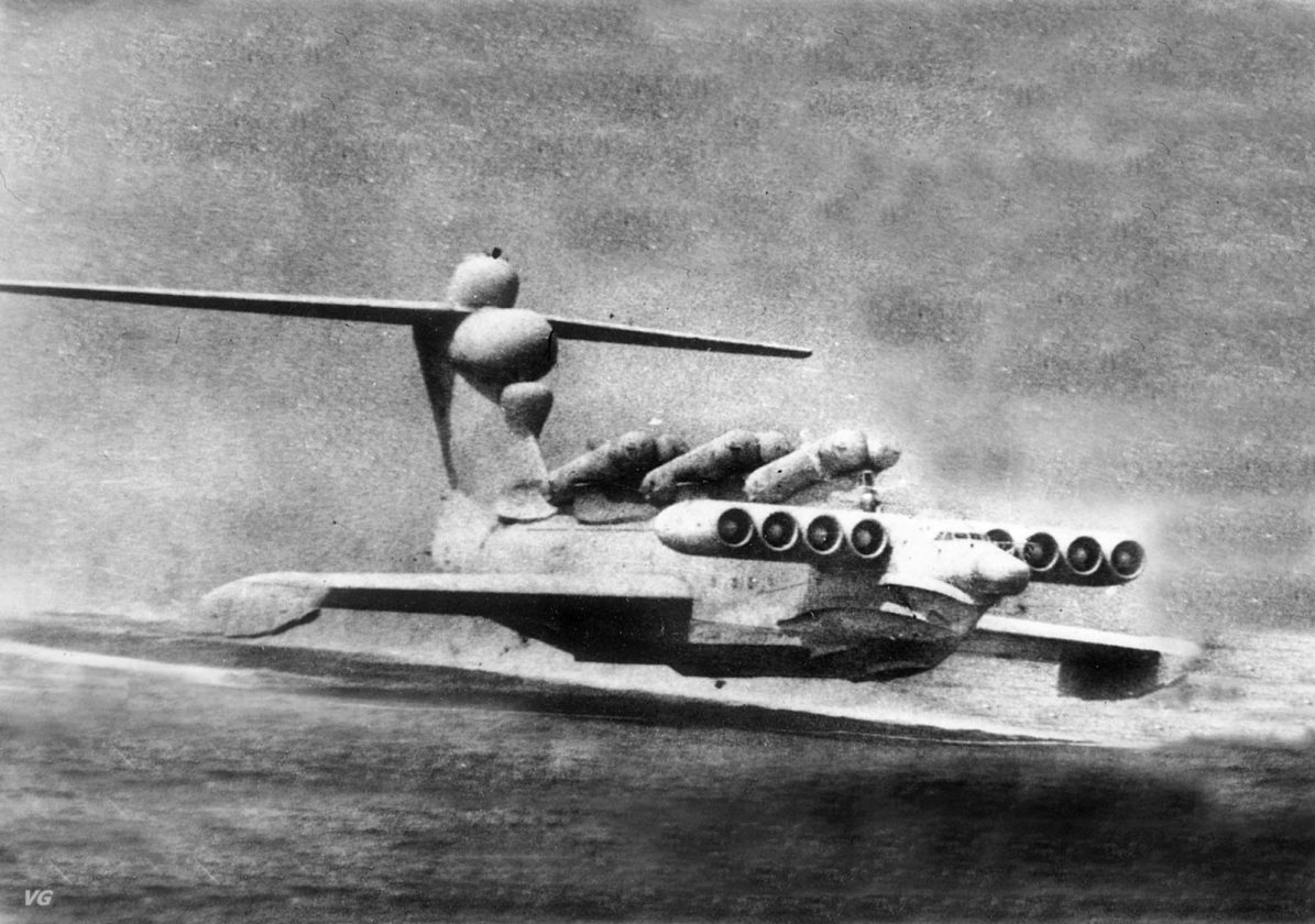 ekranoplane-russe-lun-01