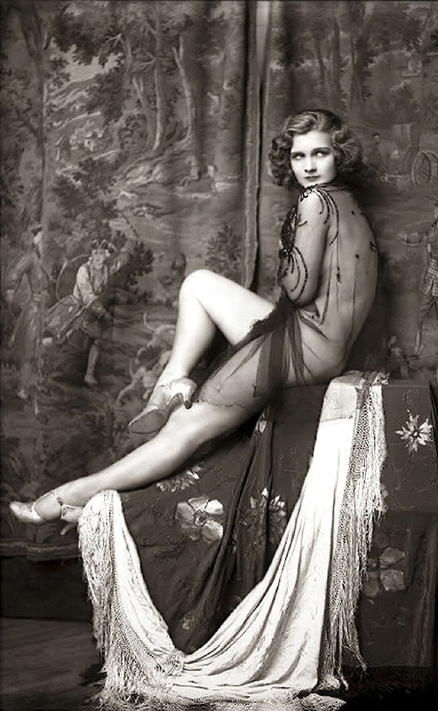 Ziegfeld Follies Girls 1920 Broadway 09 Les filles des Ziegfeld Follies dans les années 1920