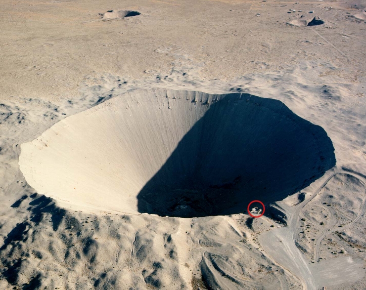 grand cratere humain explosion nucleaire 04 Le plus grand cratère d’origine humaine