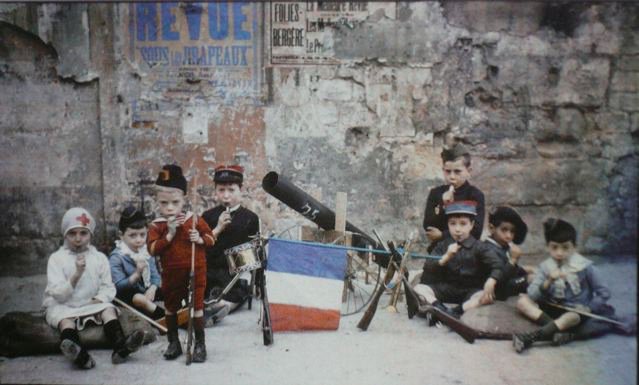 leon gimpel grenata armee enfant autochrome 04 Les autochromes parisiens de Léon Gimpel