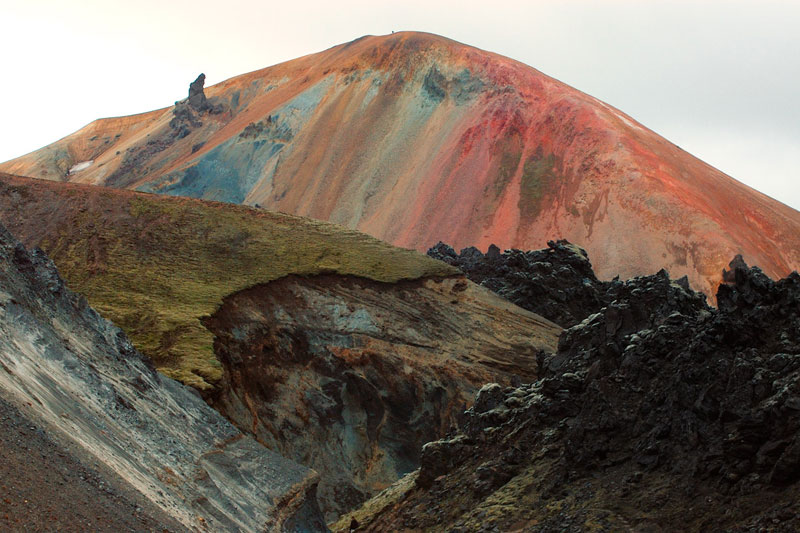 islande-paysage-volcan