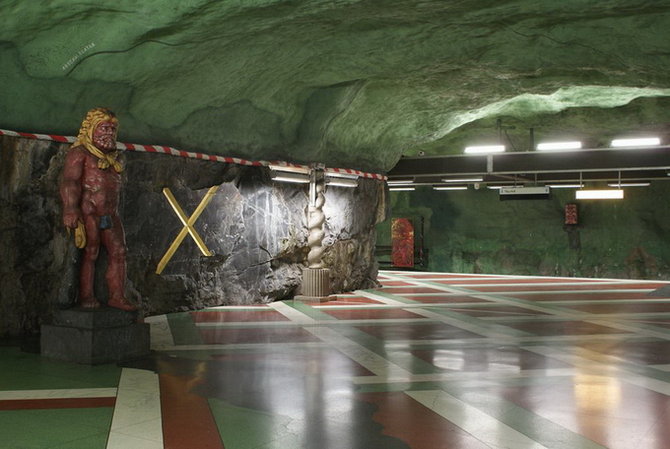 Les stations du Métro de Stockholm Metro Stockholm Station Art 17 Metro Stockholm Station Art 17 Les stations du Métro de Stockholm photo bonus art