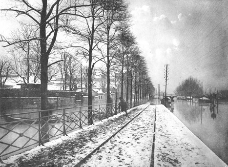 crue paris quai grenelle La crue de la Seine à Paris en 1910  photo histoire 