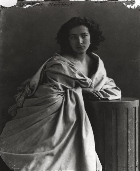 Sarah Bernhardt Portraits de gens célèbres par Felix Nadar  photo photographie histoire bonus 