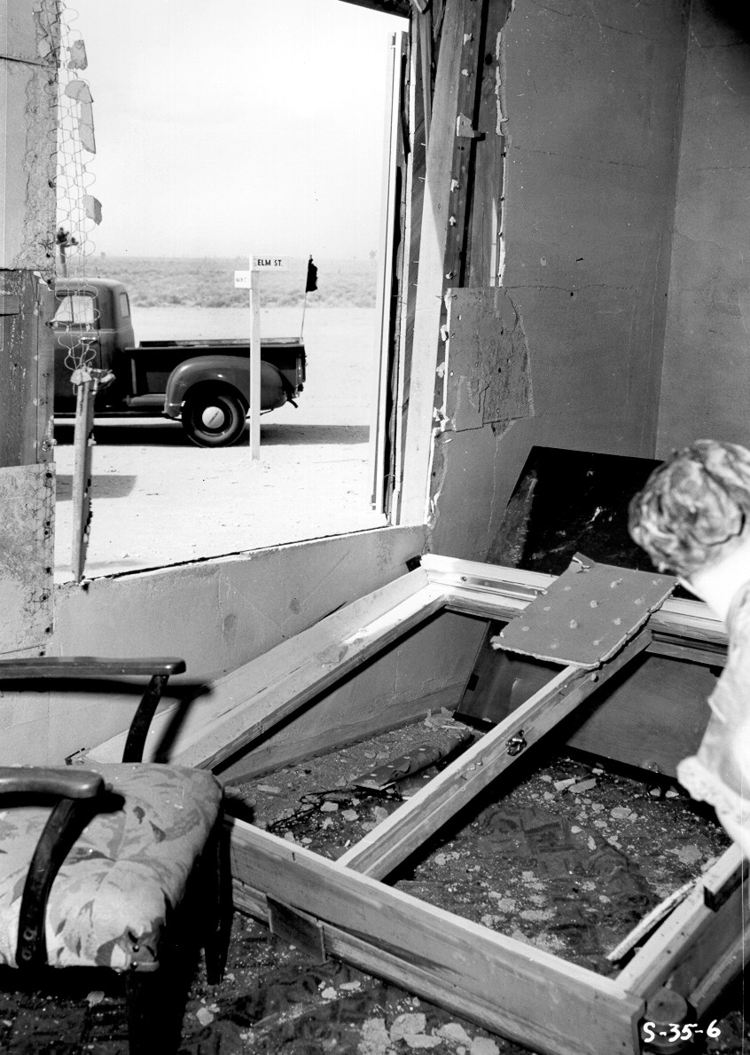 Tester la déflagration dune bombe atomique operation doorstep effet bombe nucleaire 18 operation doorstep effet bombe nucleaire 18 Tester la déflagration dune bombe atomique photo histoire bonus