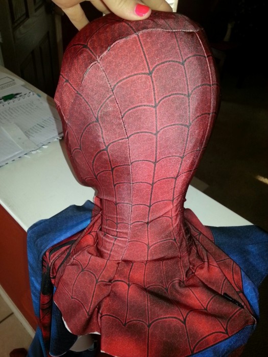 Comment-fabriquer-costume-spiderman-07