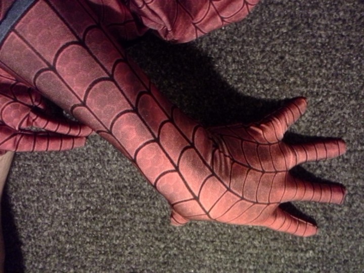 Comment-fabriquer-costume-spiderman-25