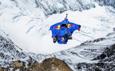 Du basejump depuis le sommet de l&rsquo;Everest