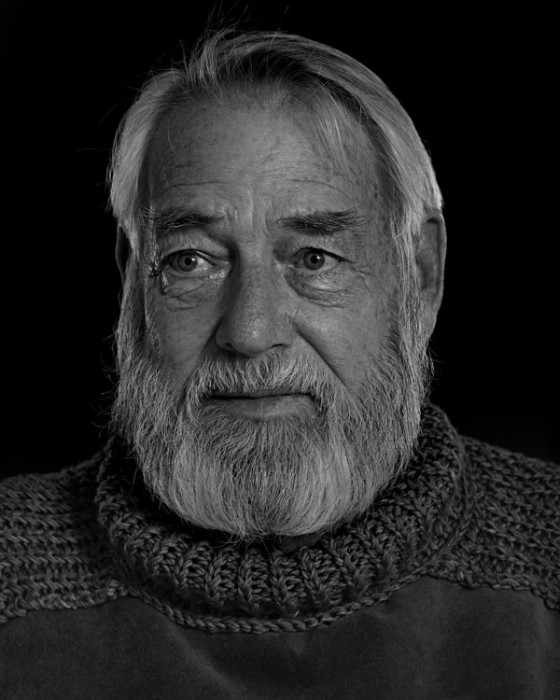 Ernest-Hemingway-Portrait-Imitations-09