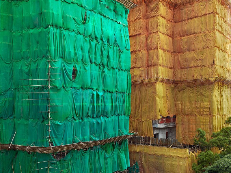 chantier honkong protection 01 800x600 Les cocons de soie des chantiers à Hong Kong 