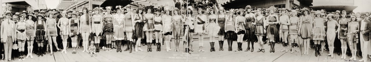miss-panoramique-Annual-Bathing-Girl-Parade-Balboa-Beach-Cal-June-20-1920
