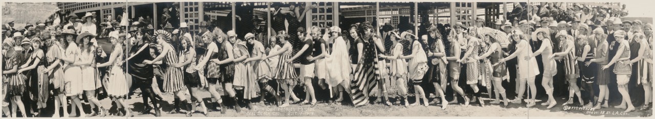 miss-panoramique-Bath-Suit-Fashion-Parade-Seal-Beach-Cal-July-14-1918