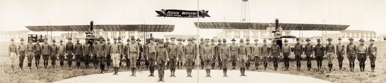 Officiers, Love Field à Dallas - 1918