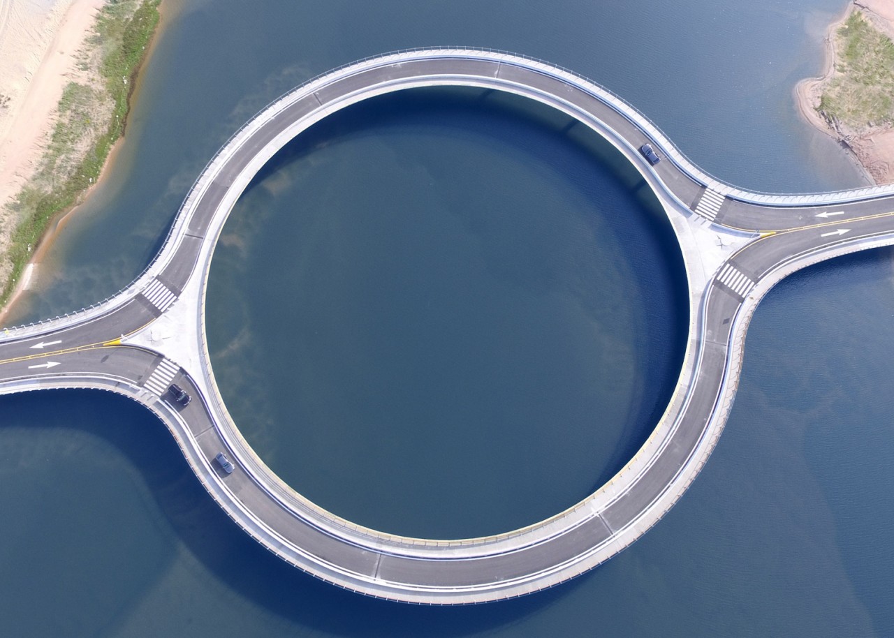 Pont-Circulaire-lagune-01
