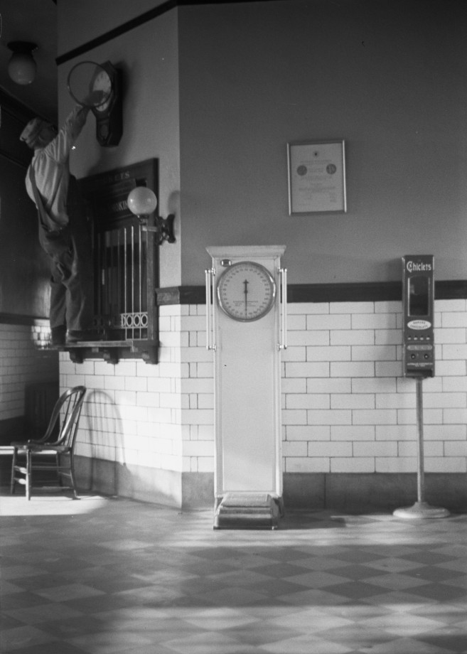 Remettre l'horloge de la gare à l'heure, Nebraska - 1938