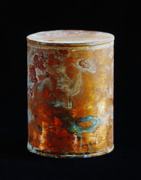 Les urnes oxydées de David Maisel