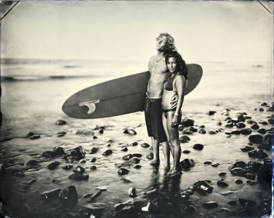 Les surfeurs au collodion humide de Joni Sternbach