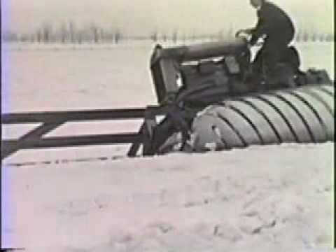 Un prototype de tracteur pour la neige en 1924