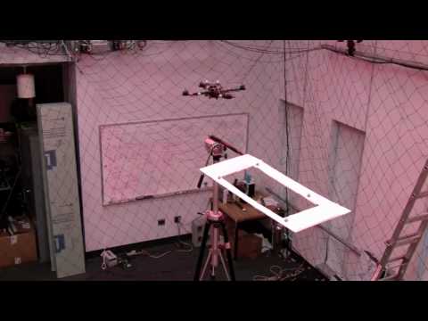 Un drone quadrirotor super agile