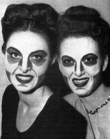 [Mystère #3] Maquillage des premières présentatrices à la télévision