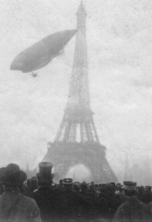 [Mystère #16] Le dirigeable des frères Lebaudy passe devant la Tour Eiffel en 1903