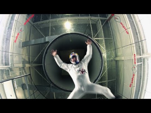 Des acrobates dans une souflerie