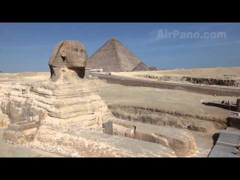 Survolez les pyramides de Gizeh