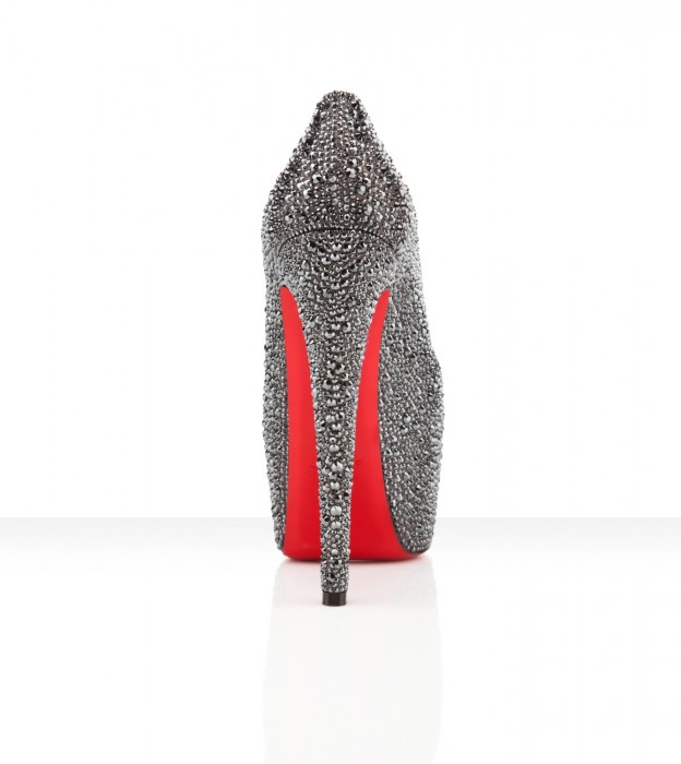 chaussure-semelle-rouge-louboutin-05