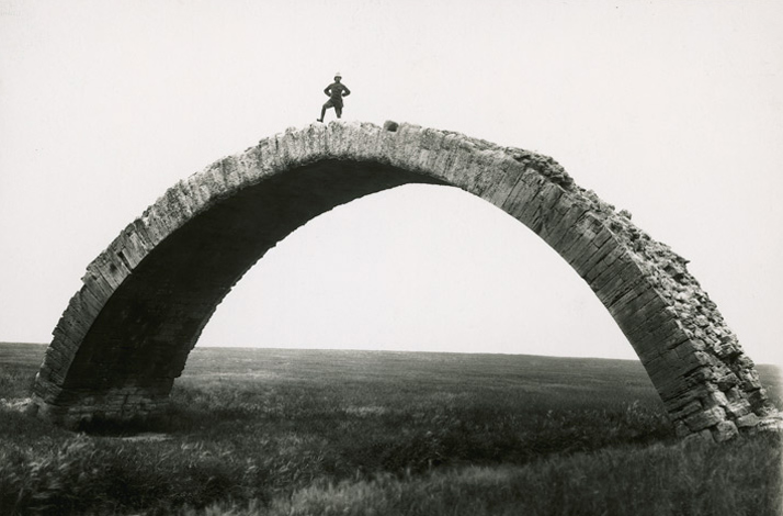 [Mystère #43] Max Von Oppenheim sur un pont Romain à Mossul en Irak