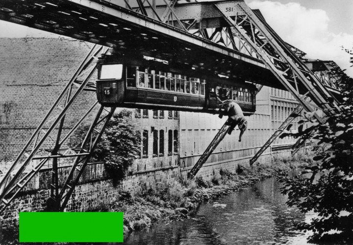 [Mystère #49] L’éléphant Tuffi saute depuis un monorail suspendu à Wuppertal