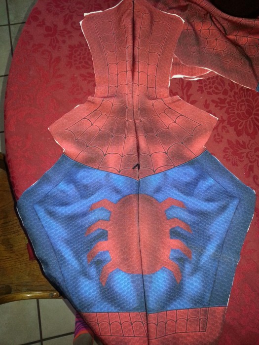 Comment-fabriquer-costume-spiderman-03
