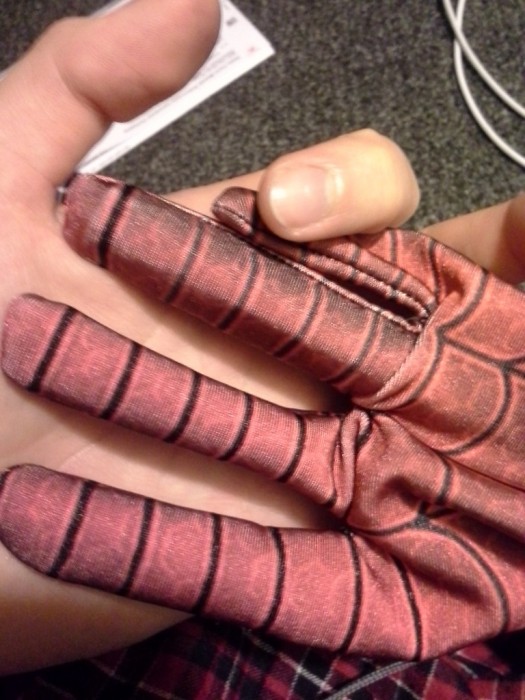 Comment-fabriquer-costume-spiderman-20