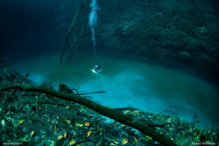 Une rivière sous marine