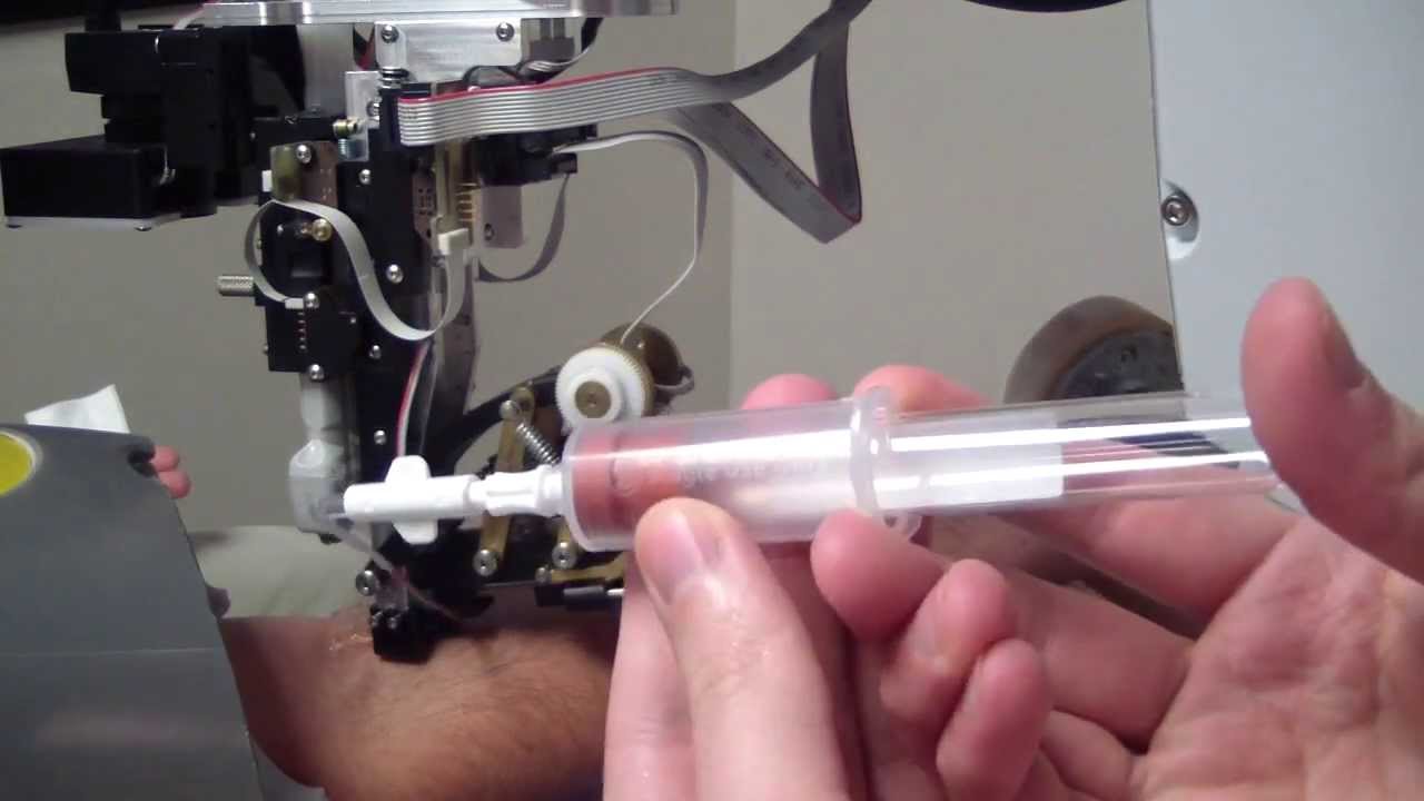 Un robot qui fait des prises de sang