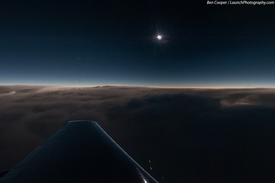 Une éclipse solaire vue à 13km d’altitude