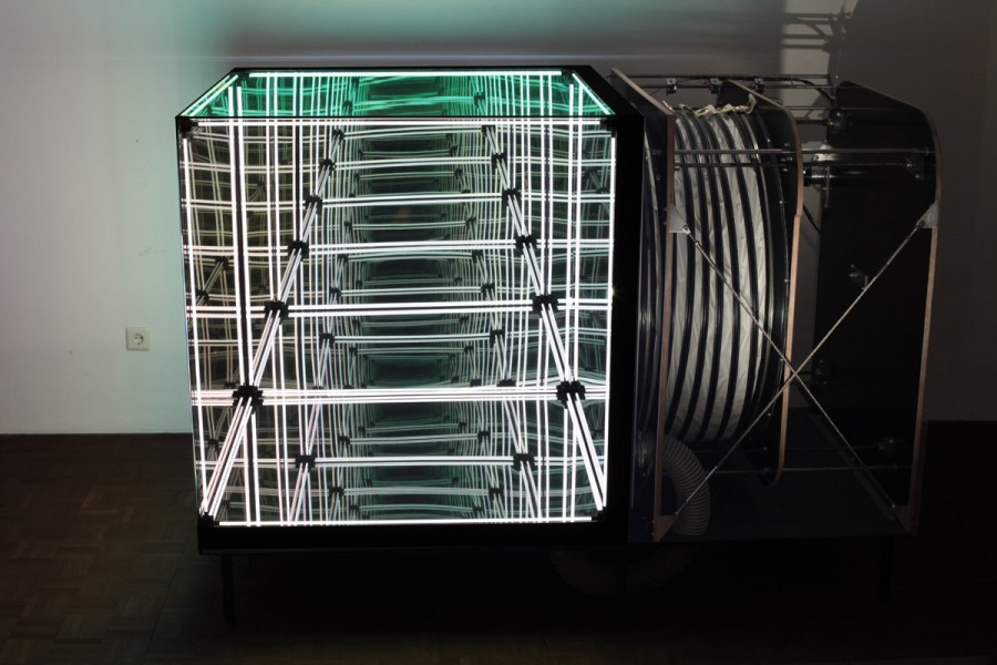 cube-mirroir-infini-respiration-02