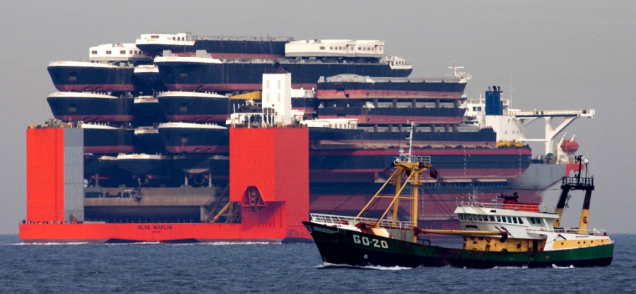 navire-portant-navires-portant-navires-02