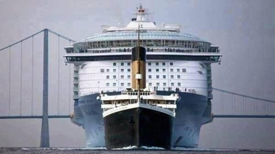 Le Titanic contre l’Allure of the Seas