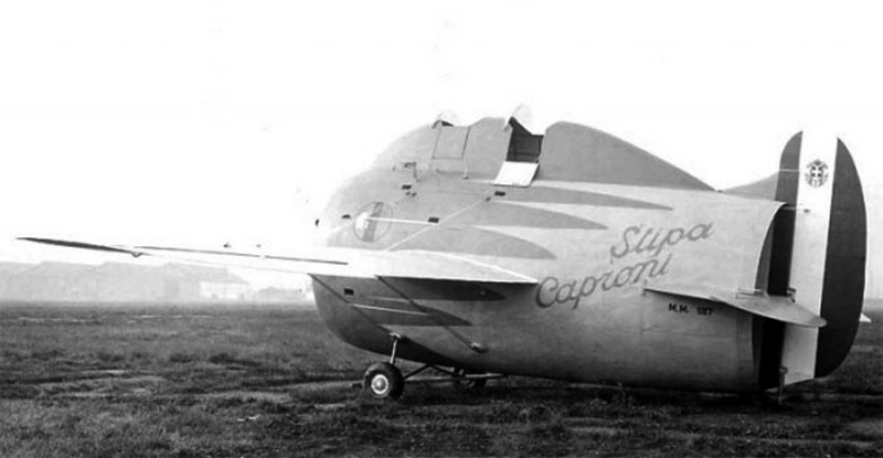 stipa-caproni-avion-italie-06