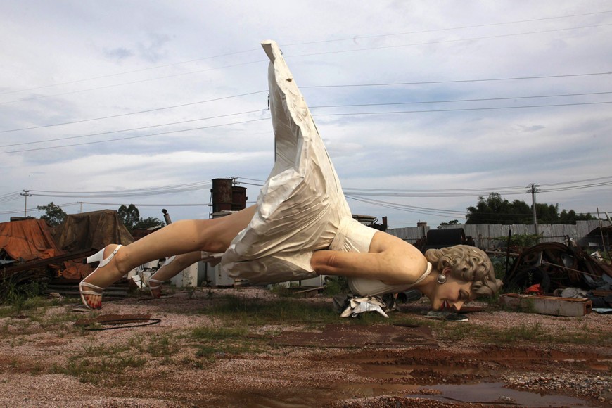 Une statue géante de Marilyn Monroe abandonnée en Chine