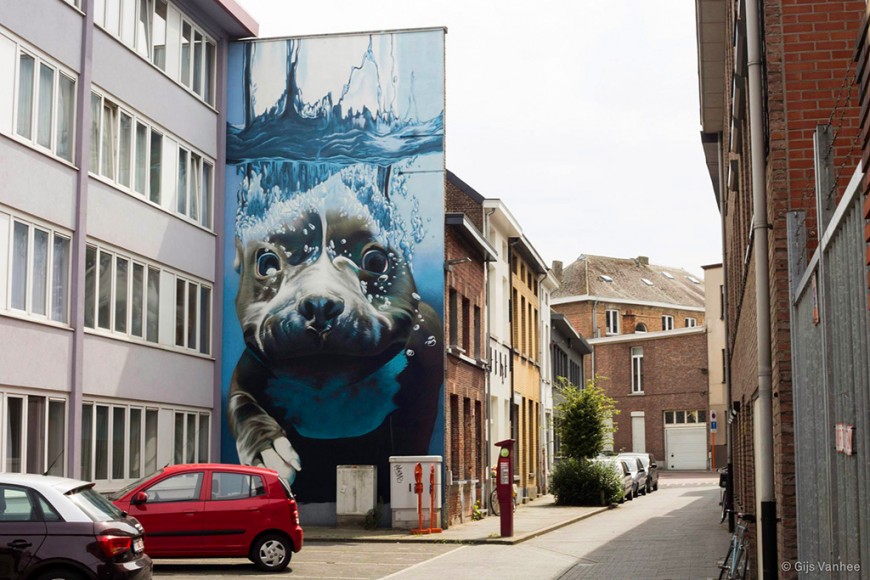 frsque-chienstreet-art-belge-sousmarin-02