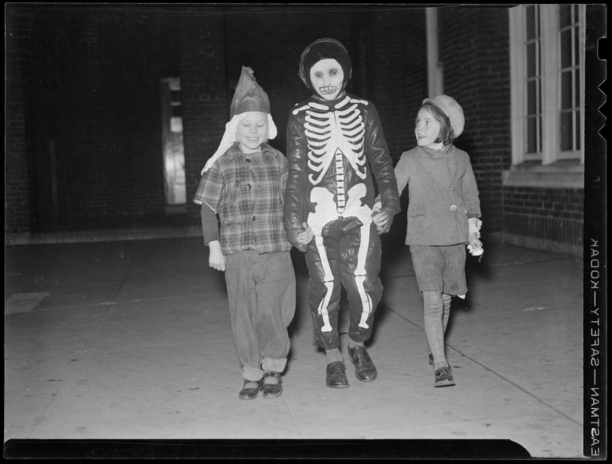 ancien-costume-halloween-deguisement-24