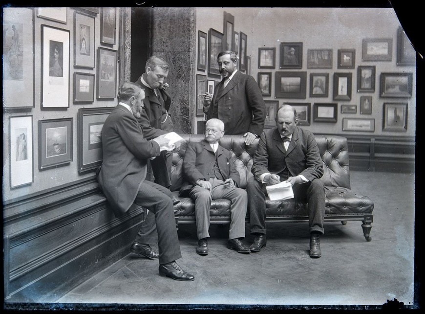Le jury d’un concours photographique en 1902