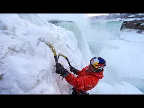 Escalader les chutes du Niagara gelées