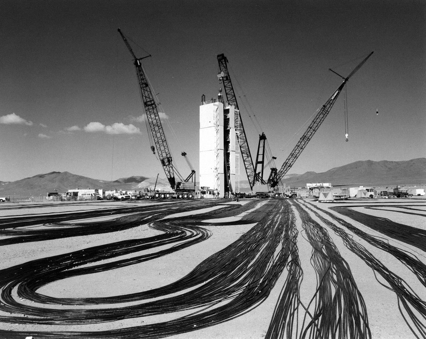 [Mystère #155] Installation des câbles pour surveiller un test nucléaire