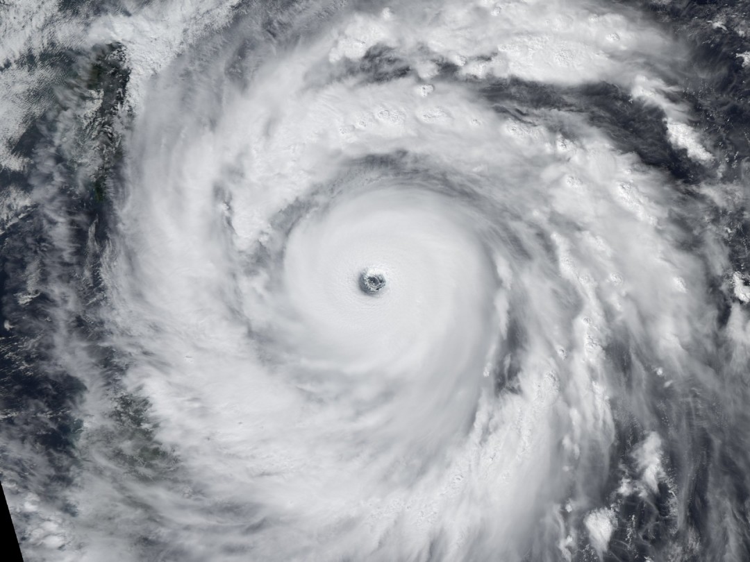 cyclone-ouragan-photo-espace-08