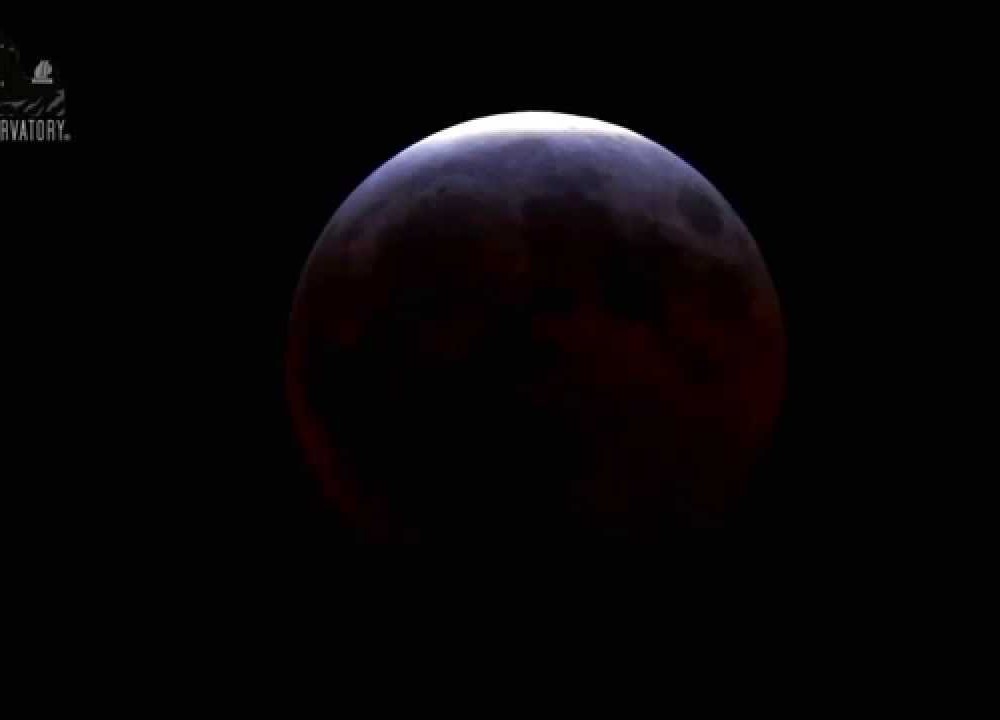 La plus courte éclipse lunaire du siècle en temps réel