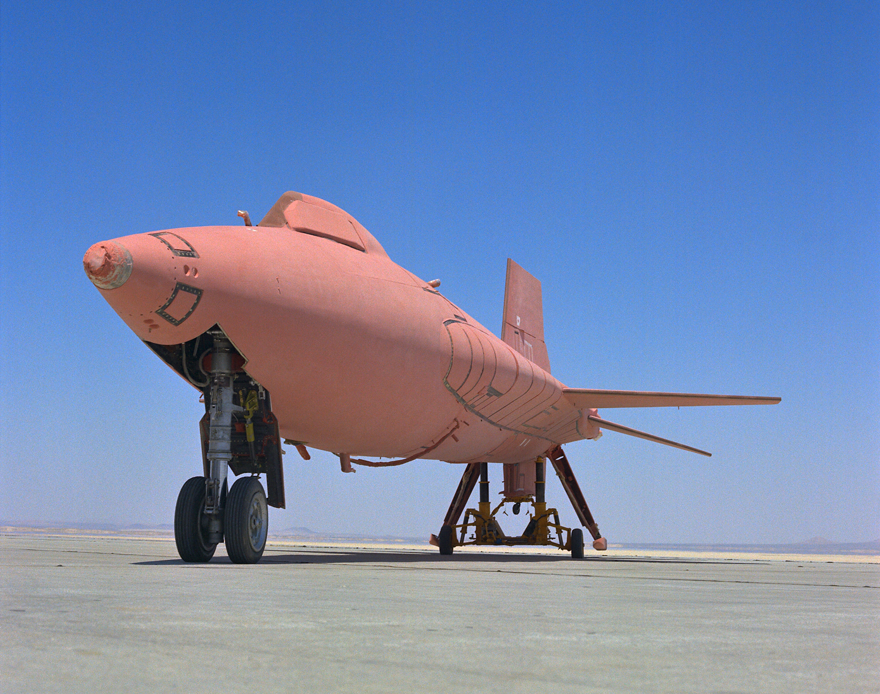 Quand le X-15 était rose pour éviter les coups de chaud