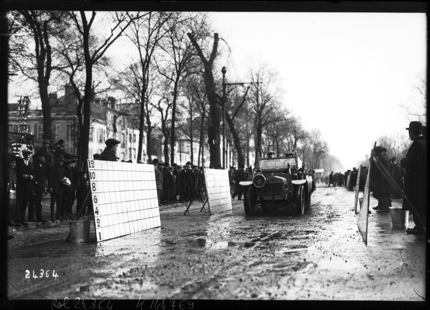 Le concours de pare-boue de la Ville de Paris en 1912