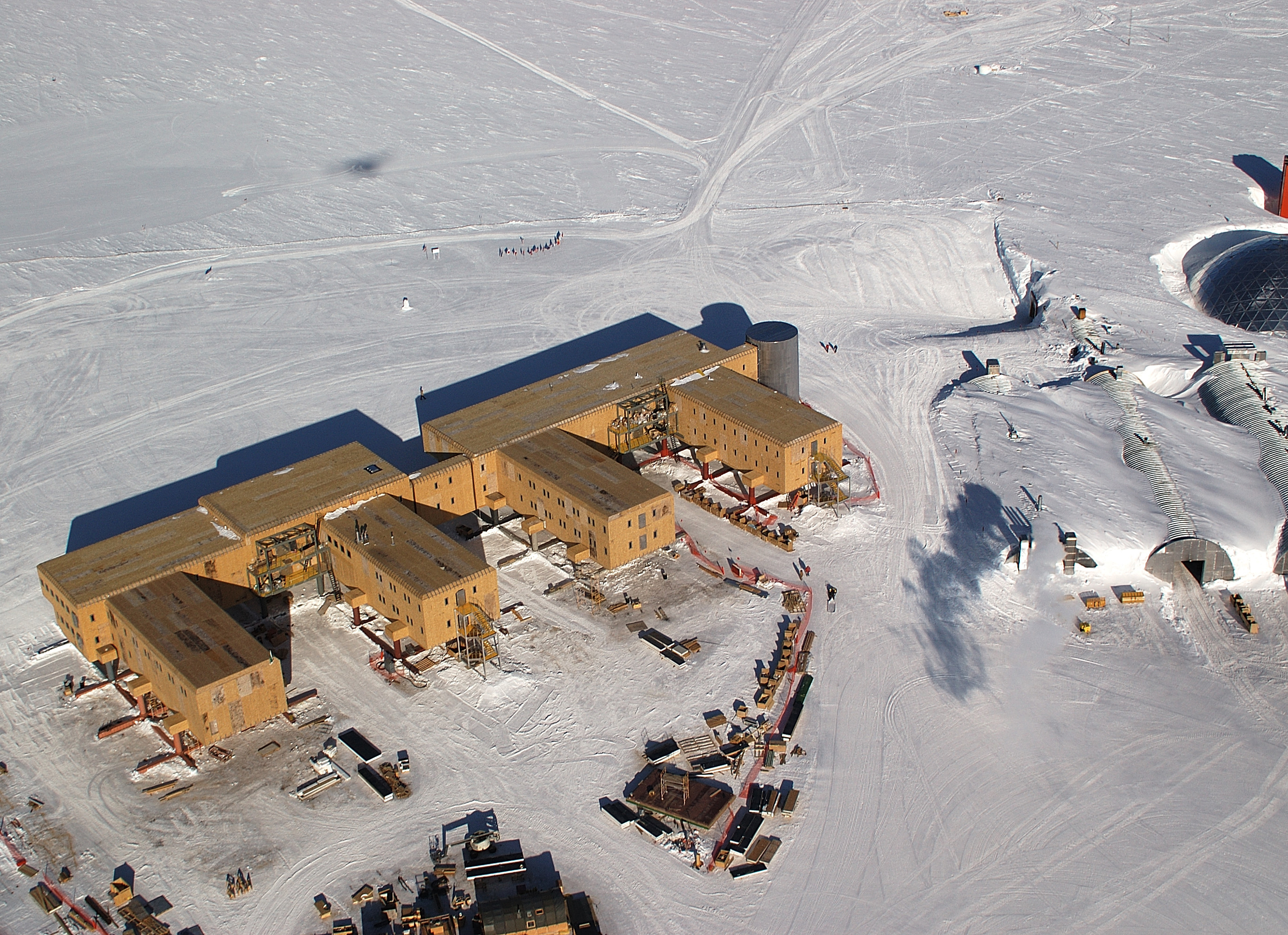 Explorez les tunnels d’une base scientifique au pôle Sud